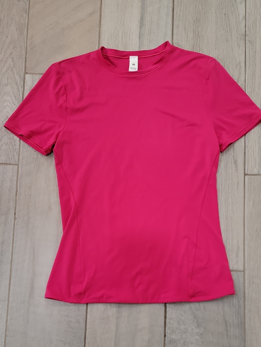 Wundermost Short Sleeve